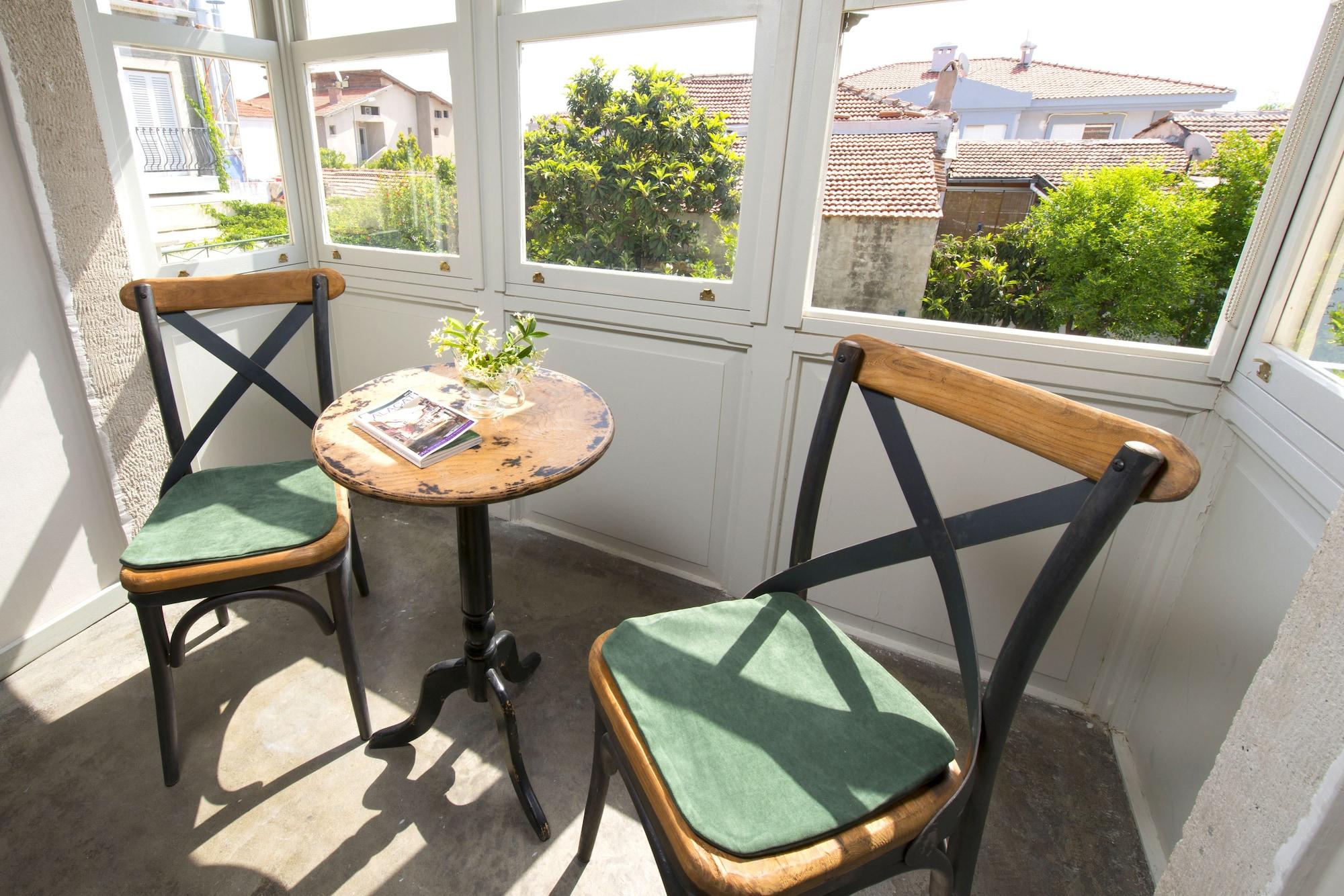 Alacati Kostem Hotel - Special Category Exterior foto